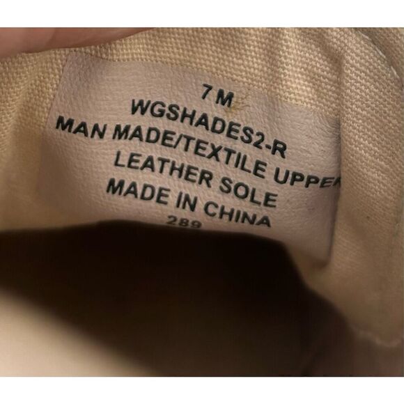 Guess - Picture 10 of 10